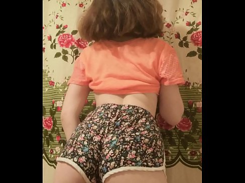 ❤️ सेक्सी तरुण बेब कॅमेऱ्यात तिची चड्डी काढत आहे mr.onlyhdporn.ru वर  ❌❤